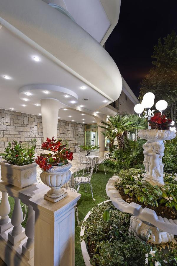 Ariminum Hotel Rimini Exteriér fotografie